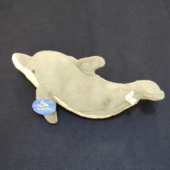 NWT SeaWorld Dolphin Plush Toy - Picture 1 of 9